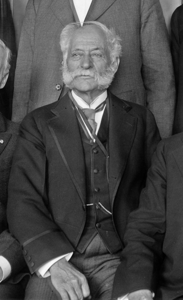 Генри Хайнц: «Делать что-то необычайно хорошо — значит добиваться успеха»