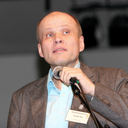 Ut av den norske organiserte pinsebevegelse