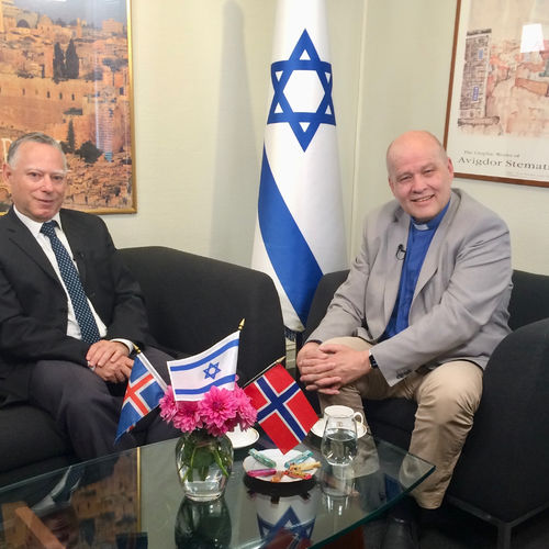 Israels ambassadør Alon Roth