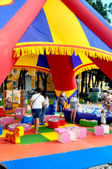 Event мобильная игровая комната на празднике ____________