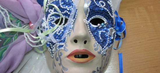 Декорирование венецианской маски