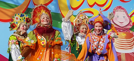 Масленица Киндер-шоу в Коломенском