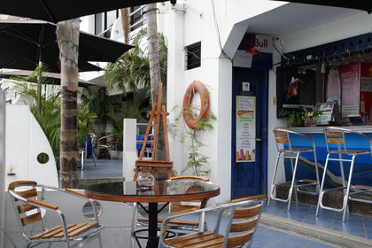 Hotellet vårt, Cocos