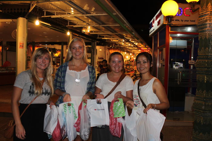 Night market i Siem Reap. Lommeboka var en smule tynnere da vi dro hjem, kan man vel si.