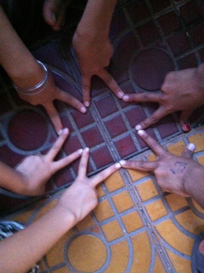 "Picture, picture, take picture!"