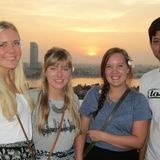 Spiste på toppen av Makong view tower med utsikt over hele Phnom Penh!