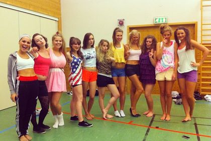Hus 8 som Spice Girls - "Friendship never ends"
