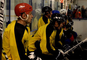 Церковная хоккейная команда стала лидером турнира