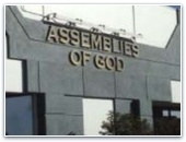 Ассамблея Божья выбирает первую женщину в руководство