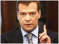 Межнациональное и межконфессиональное согласие - обязательное условие сохранения России, считает Медведев