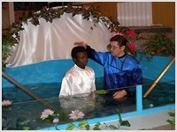 Крещение в церкви "Надежда"