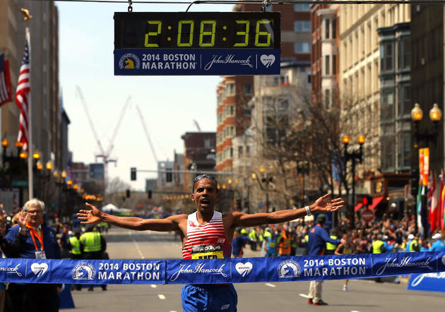 В Бостонском марафоне победил христианин