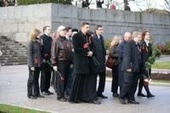 Священный долг. Возложение венков на Пискарёвском кладбище 