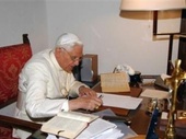 В своей энциклике Папа Бенедикт XVI высказался о причинах кризиса