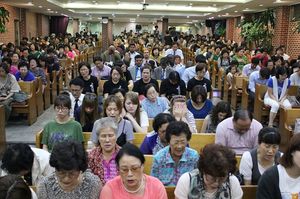 Российские миссионеры детям Кореи