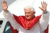 Бенедикт XVI отречется от папского престола 