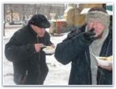 Новосибирские протестанты кормят бездомных