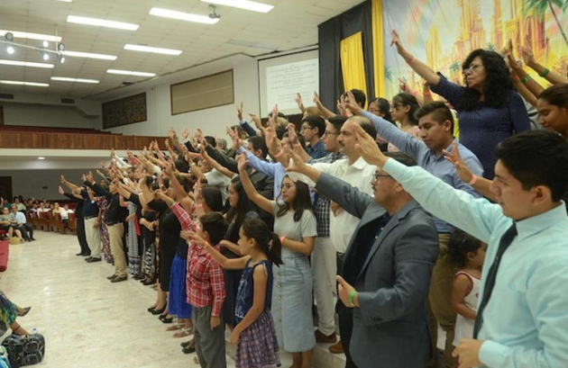 Первый всемирный адвентистский конгресс для глухих
