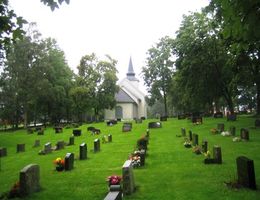 Solum kirkegård