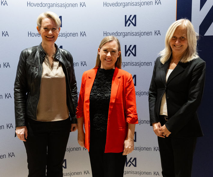 Roste KA-sektoren og takket avtroppende toppsjef