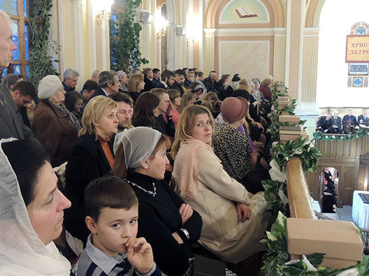 Страстной четверг в Московской центральной церкви