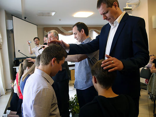 Фоторепортаж о крещении в московской церкви «Преображение во Христе»  