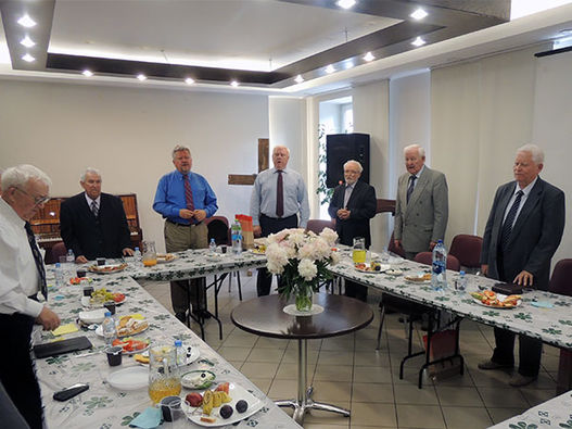 Фоторепотраж о встрече Председателя РС ЕХБ А.В. Смирнова со старейшинами братства 