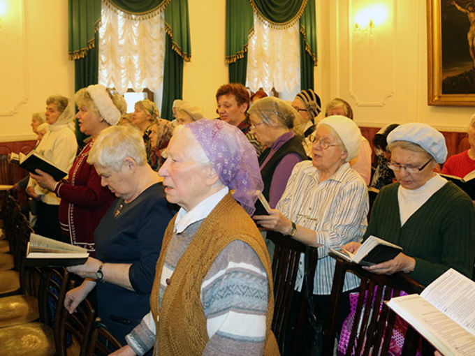 Встреча вдов в Московской центральной церкви ЕХБ