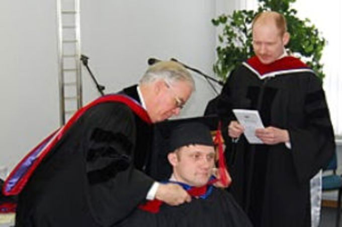 Семь магистров богословия получили дипломы в МБС