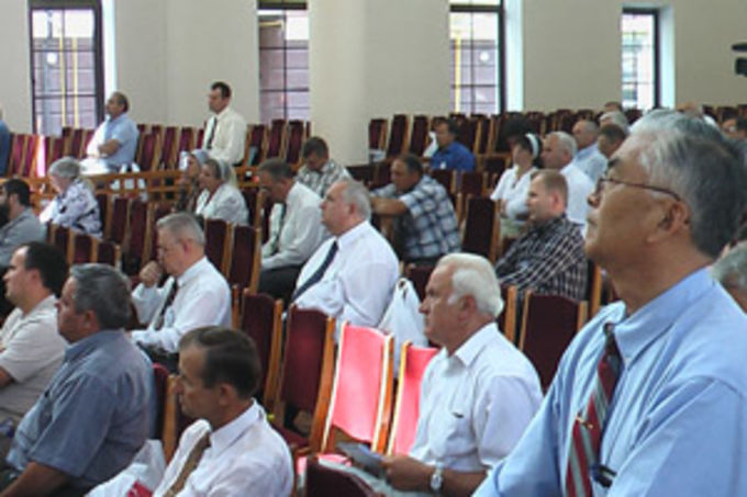 Третий день общеславянской конференции служителей в Киеве