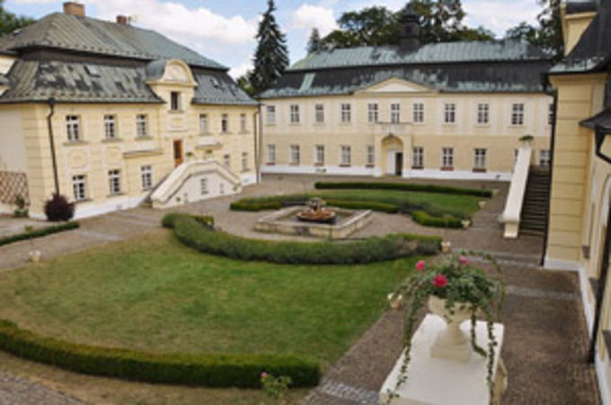 Международная баптистская семинария готовится к переезду из Праги