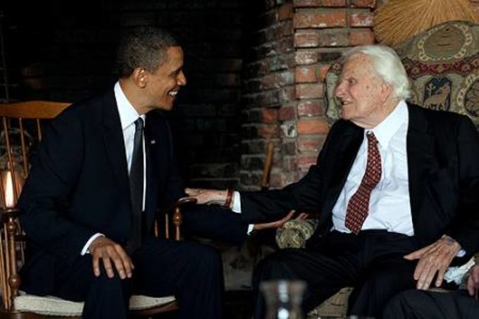 Президент Обама встретился со знаменитым евангелистом Билли Грэмом