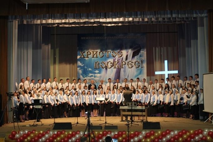 В Воронеже прошел традиционный Межконфессиональный пасхальный концерт