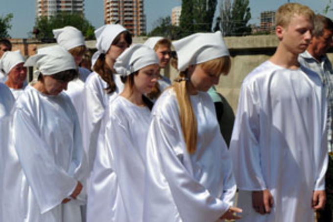 30 человек приняли крещение в Краснодаре