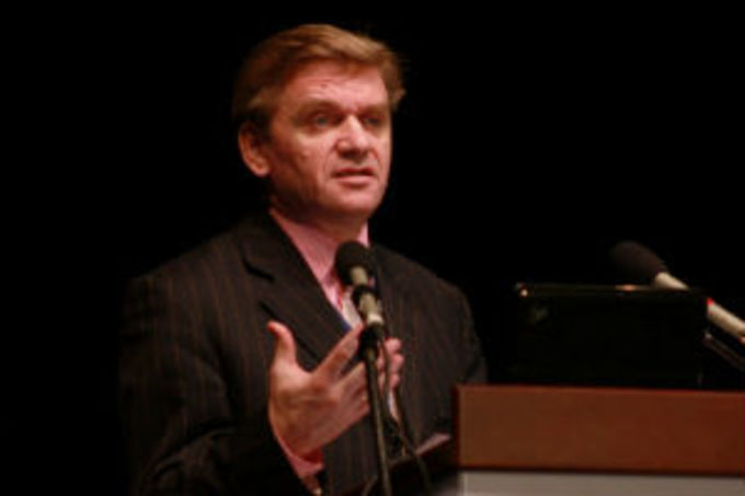 Заместитель председателя РСЕХБ призвал верующих не разделяться по политическому признаку