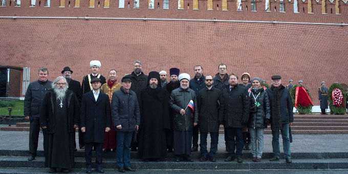 Религиозные деятели Москвы приняли участие в торжественных мероприятиях по случаю празднования 78-й годовщины военного парада 1941 года