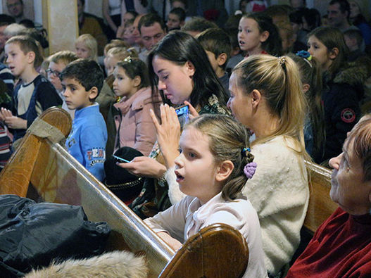 Фоторепортаж о Рождественском концерте в Московской центральной церкви ЕХБ