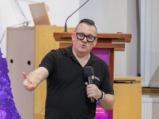 Большой фоторепортаж о медиаконференции 2025