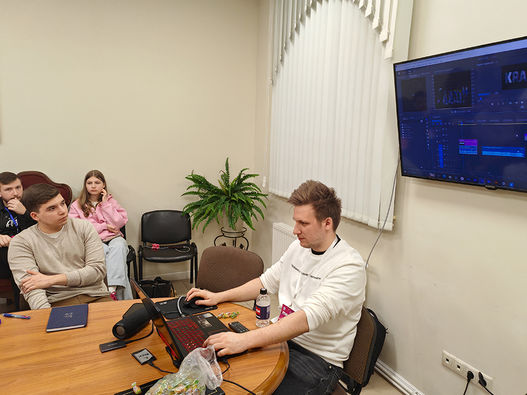 Большой фоторепортаж о медиаконференции 2025