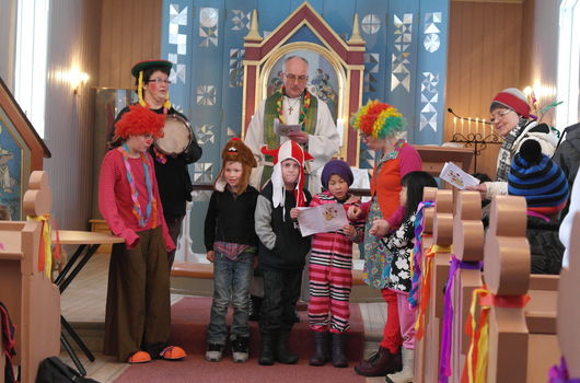 Karnevalsgudstjeneste i Helgen