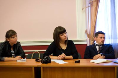 В Хабаровске обсуждали эффективные методы семейного устройства подростков и детей с ограниченными возможностями здоровья