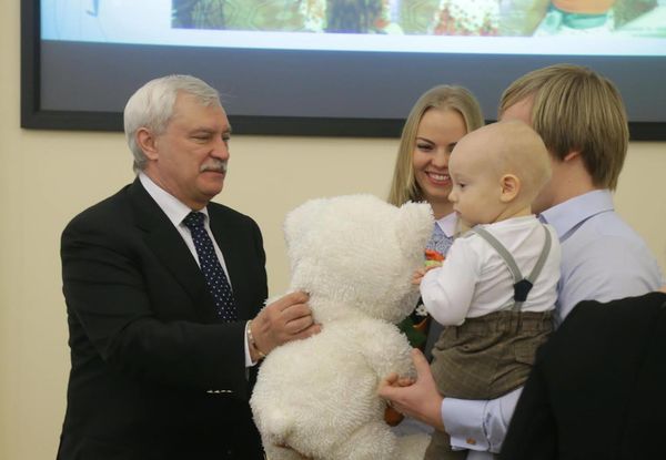 Семья Филиппа и Анны Шатровых стала победительницей всероссийского конкурса «Семья года».