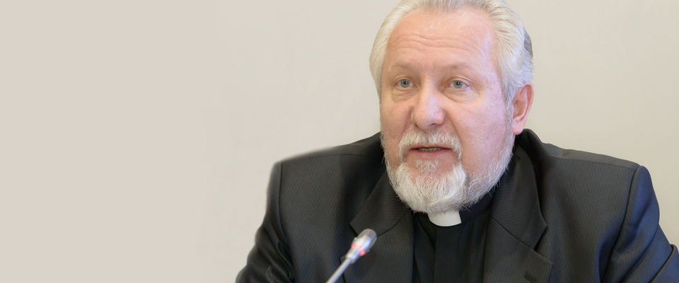 Епископ Сергей Ряховский выступил в Госдуме в поддержку многодетных семей