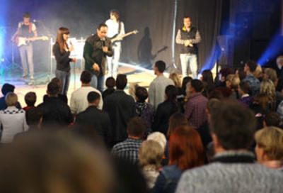Молодежная конференция Play in Worship 2011 в городе Томске