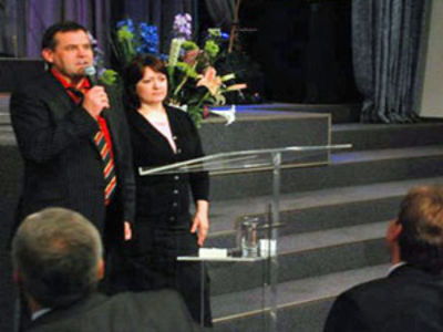 Пастор Дмитрий Левданский присоединяется к пасторской команде Тушинской евангельской церкви.