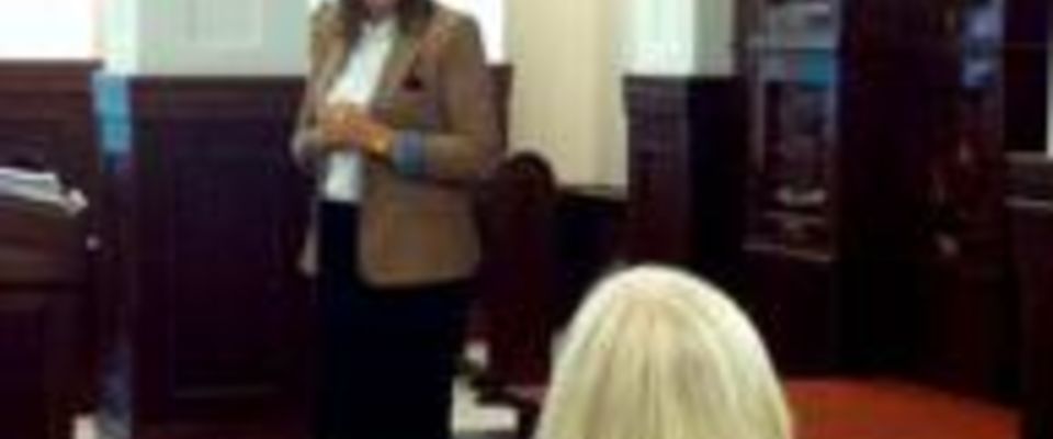 Протестантский преподаватель провела семинар об Израиле в синагоге Томска, а также семинары на Библейских курсах в церкви
