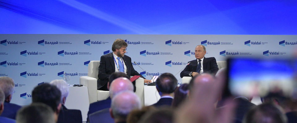 Президент РФ Владимир Путин подчеркнул важность многоконфессионального устройства России