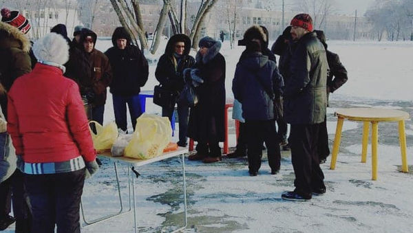 Барнаульские христиане кормят голодных