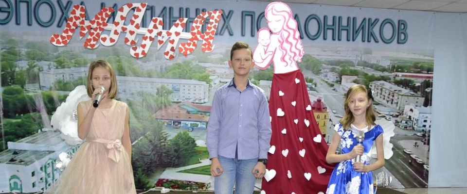 День матери отметили в белогорской церкви «Новое поколение»