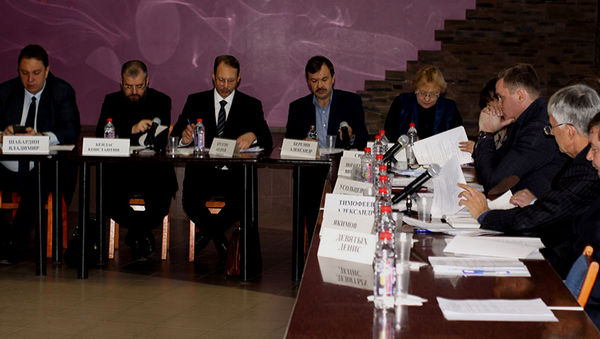 Круглый стол в Кирове об объединении усилий конфессий для помощи нуждающимся  (Итоговый документ)